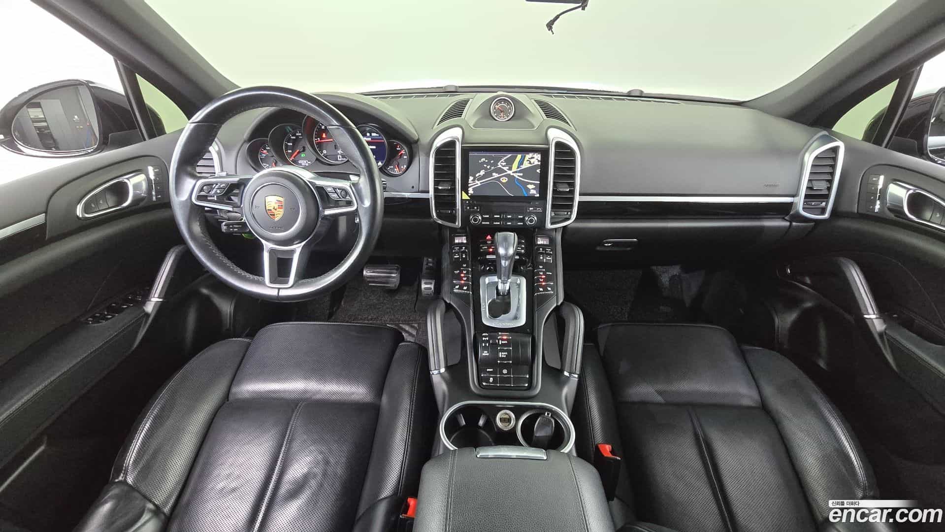 Cayenne Porsche 2017.3-INNER-007