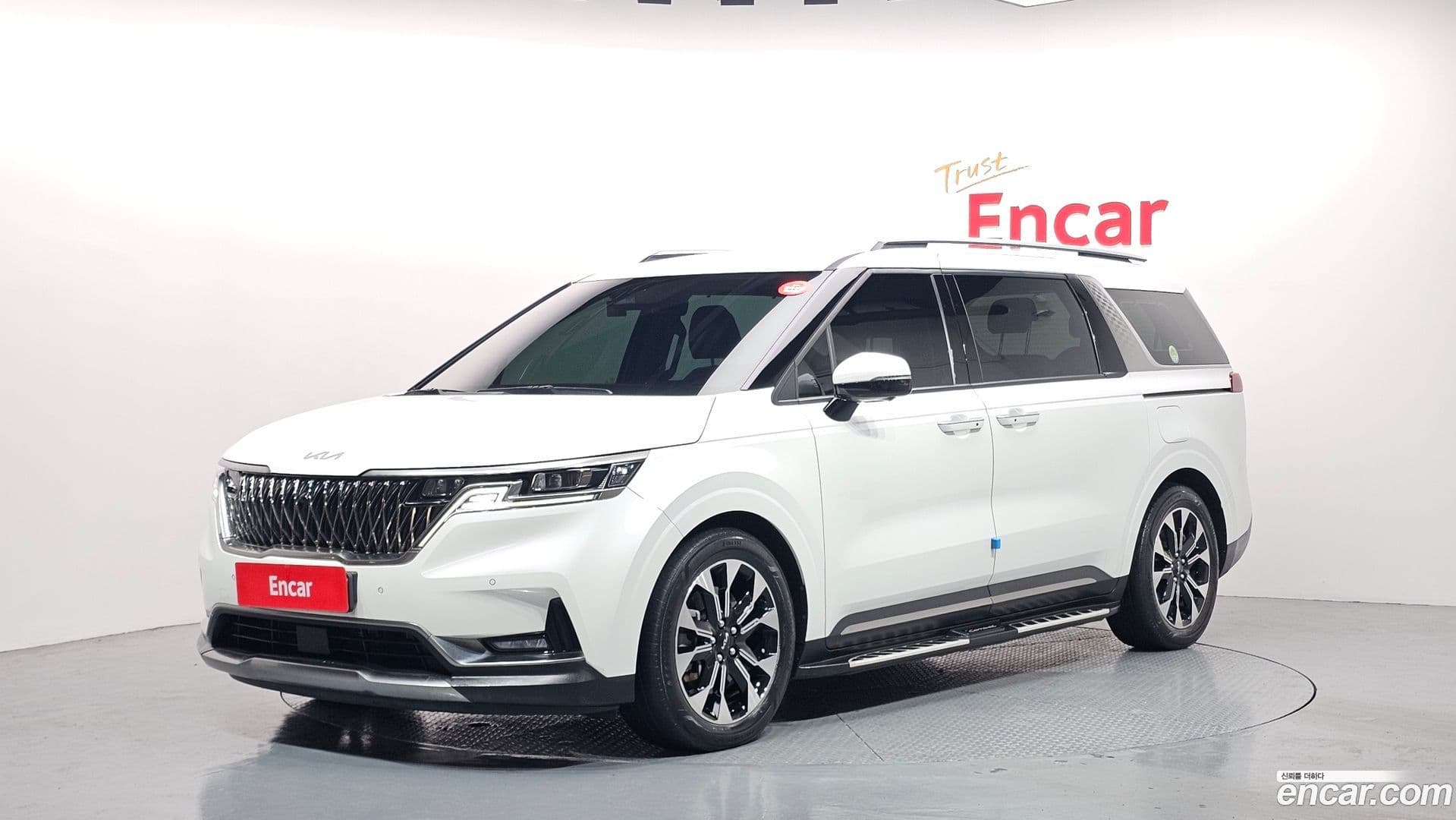 Main__Slider__Photo:Canival Kia 2022.0-0