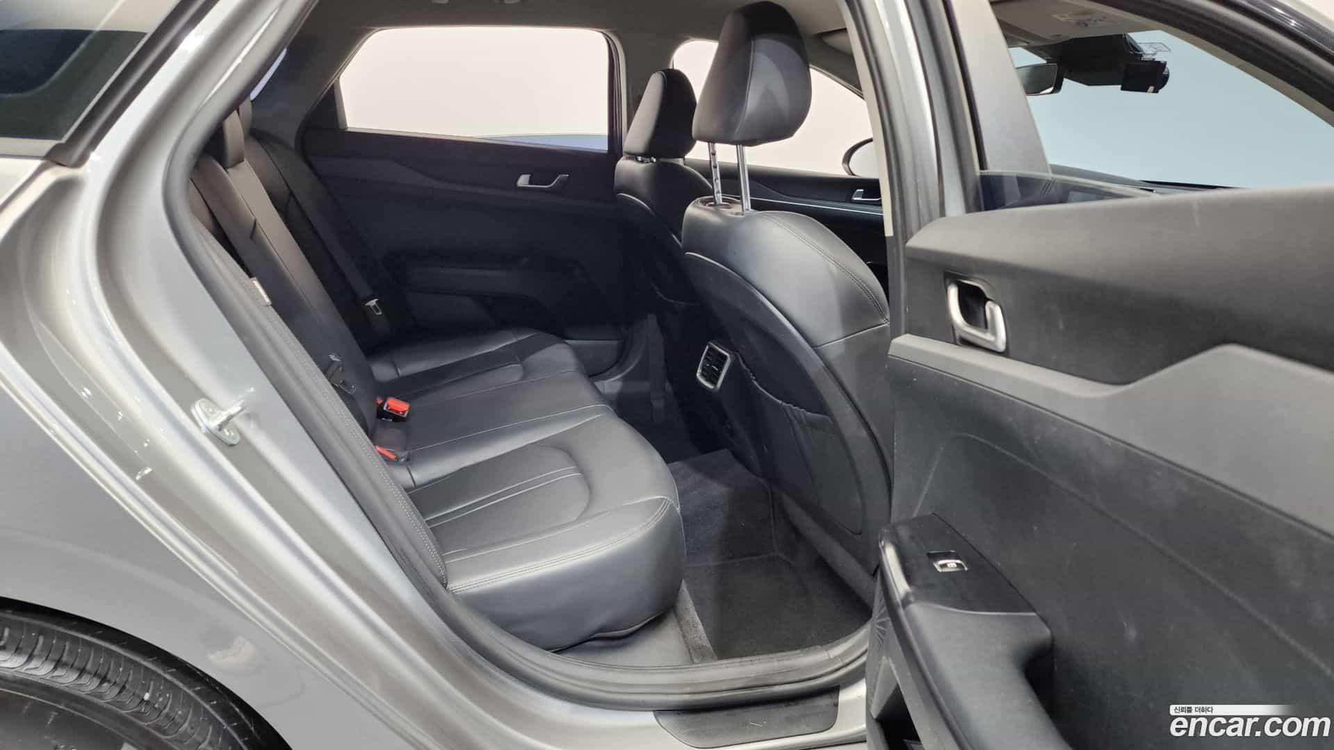 K5 Kia 2021.0-OPTION-016