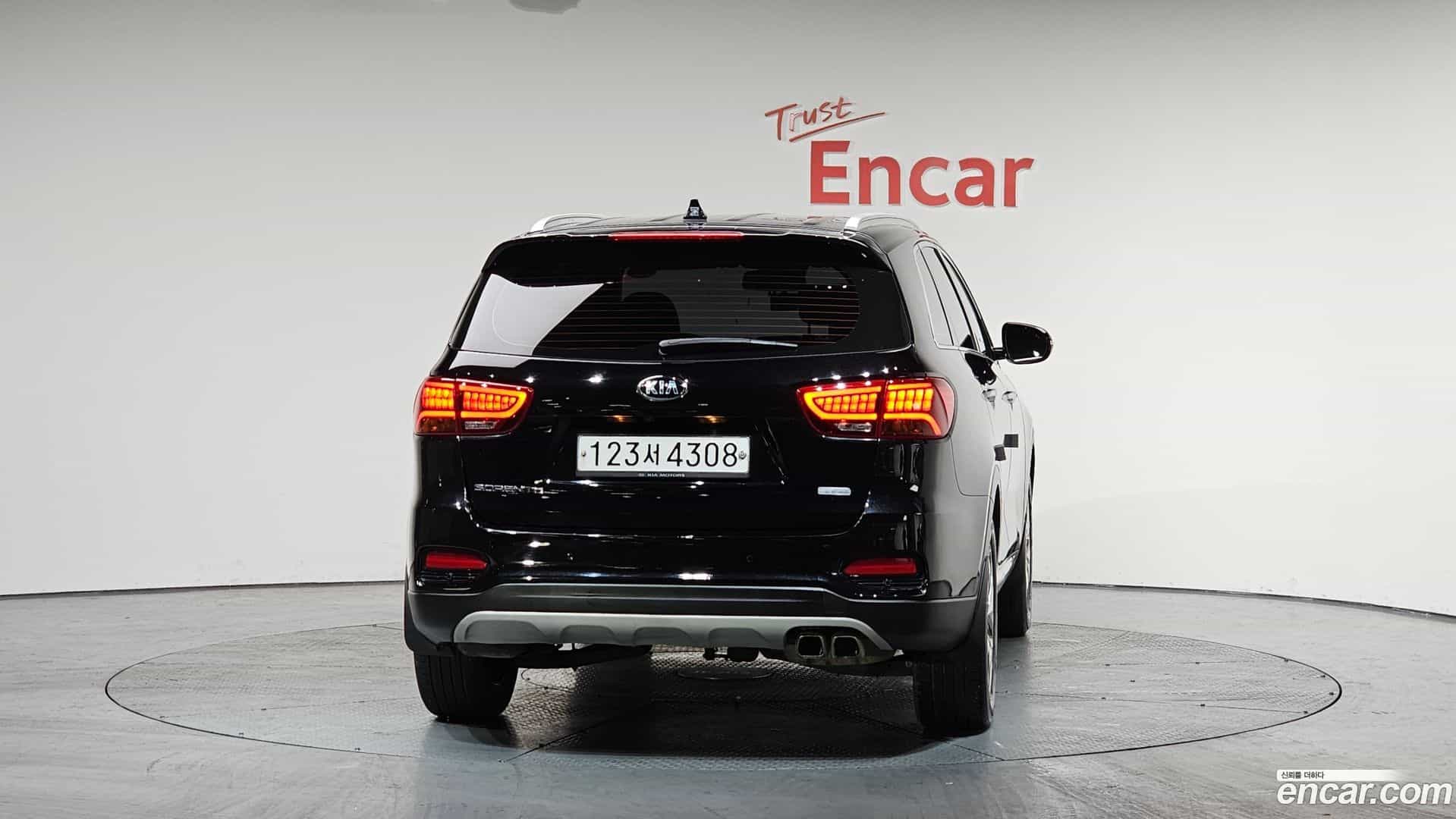 Sorento Kia 2019.10-OUTER-004