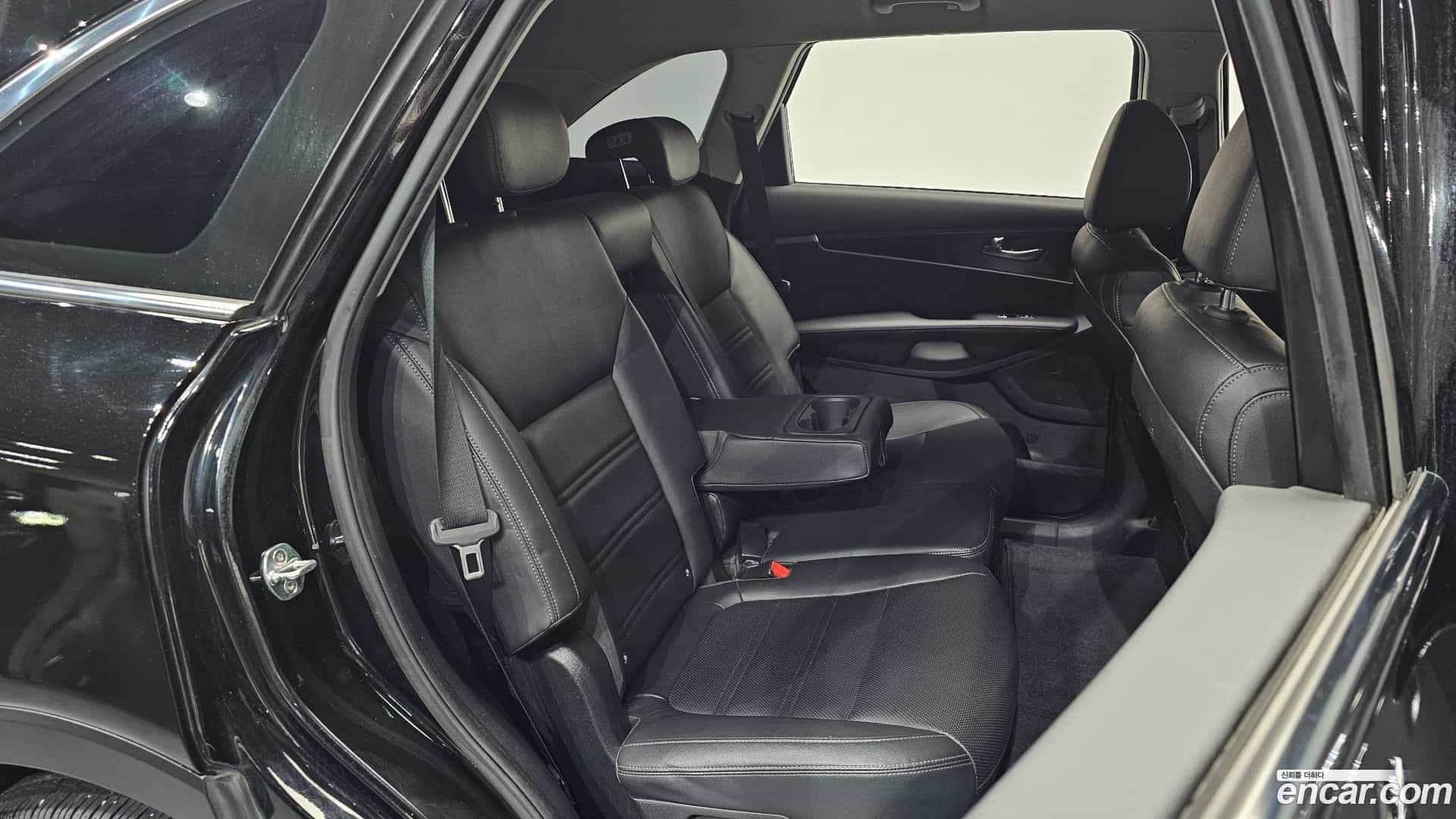 Sorento Kia 2019.10-OPTION-016