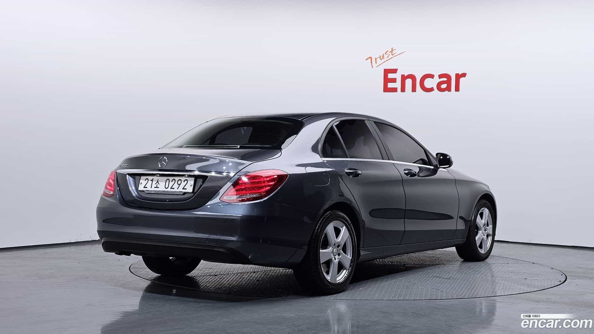 C-Class Mercedes-Benz 2016.6-OUTER-002