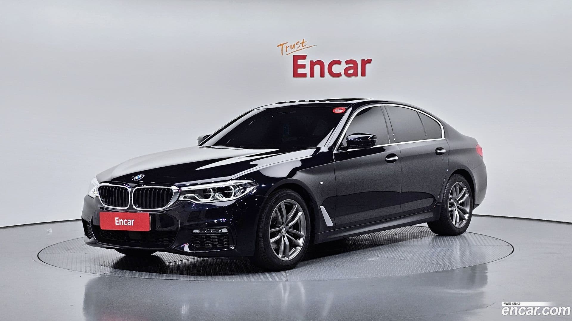 Main__Slider__Photo:5-Series BMW 2018.4-0