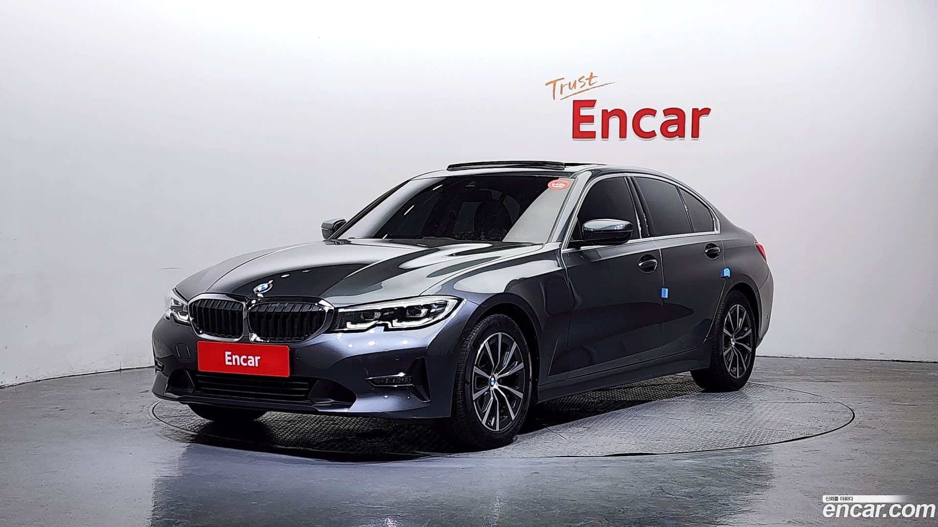 Main__Slider__Photo:3-Series BMW 2019.11-0