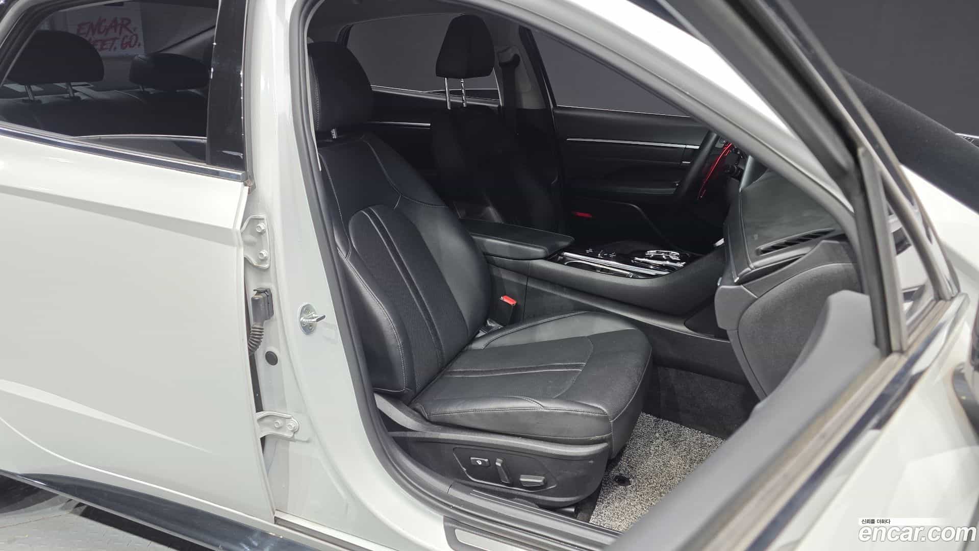 Sonata Hyundai 2021.11-INNER-010