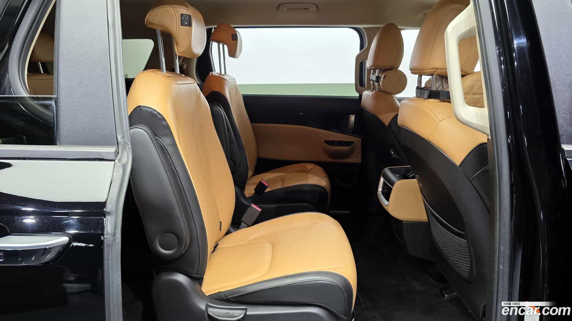 Canival Kia 2021.4-OPTION-016