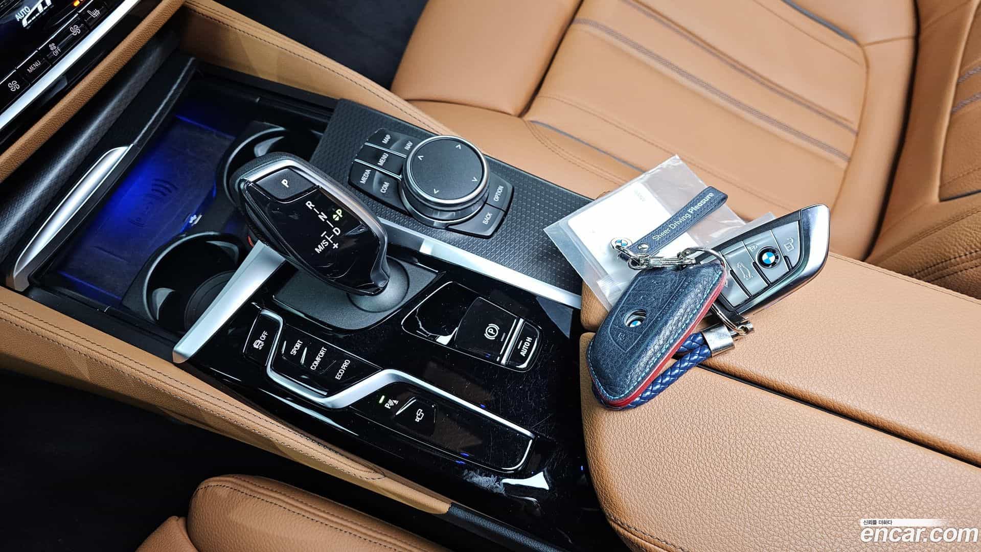 5-Series BMW 2023.6-INNER-009