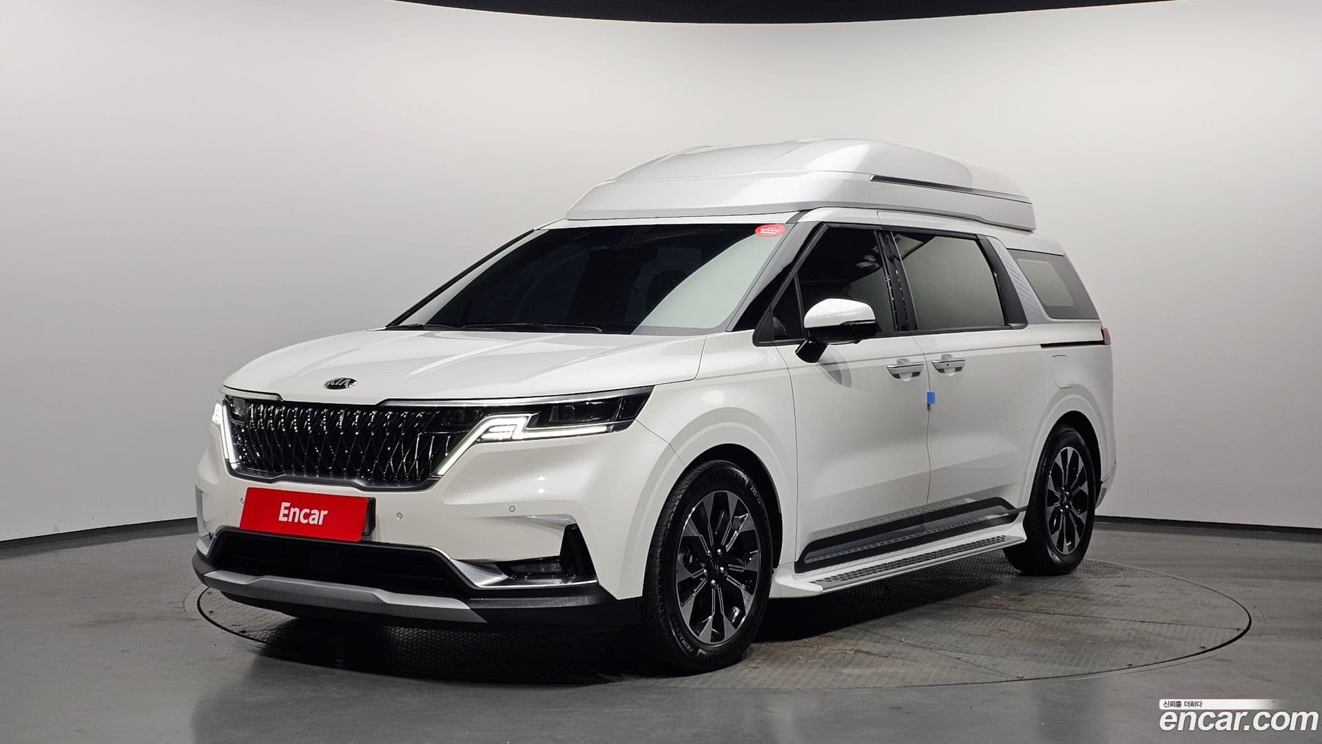 Main__Slider__Photo:Canival Kia 2021.2-0