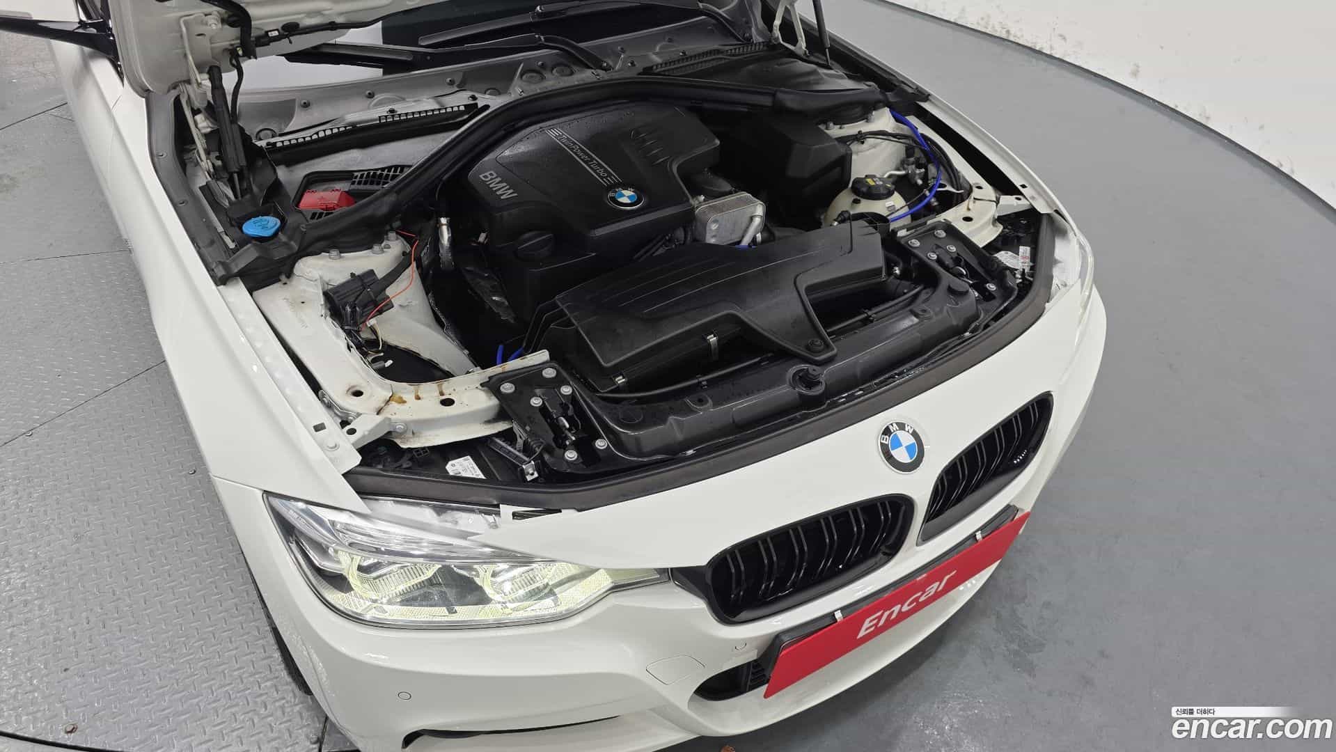 3-Series BMW 2016.4-INNER-006