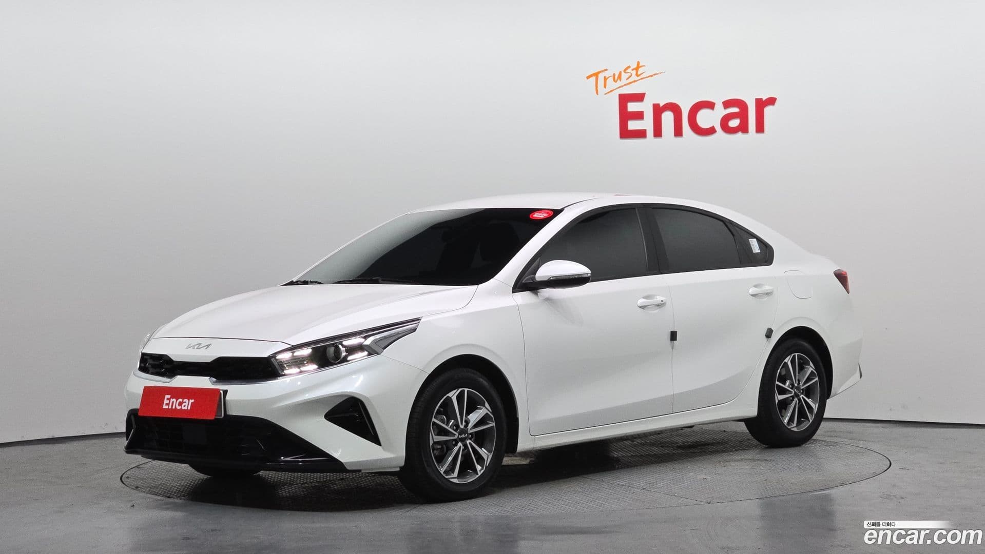 Main__Slider__Photo:K3 Kia 2021.10-0
