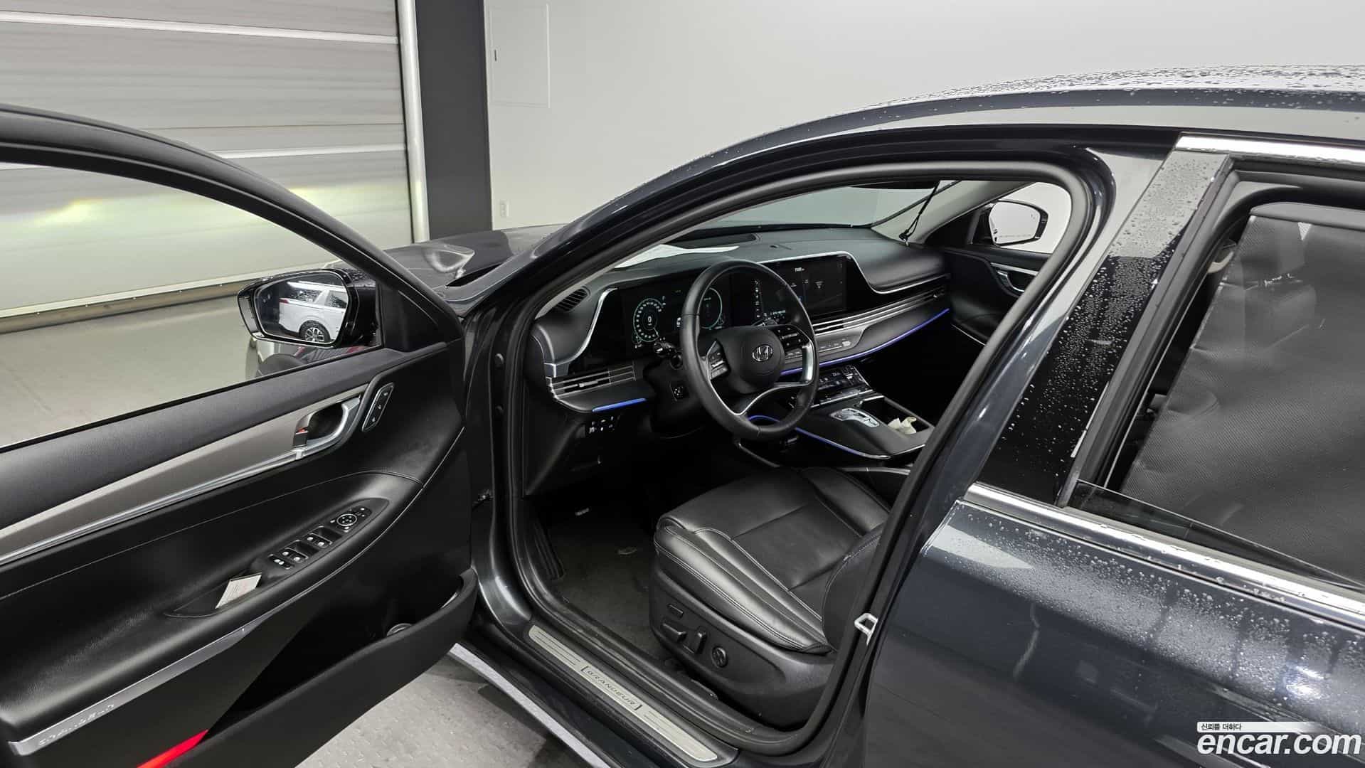 Grandeur Hyundai 2020.10-INNER-010