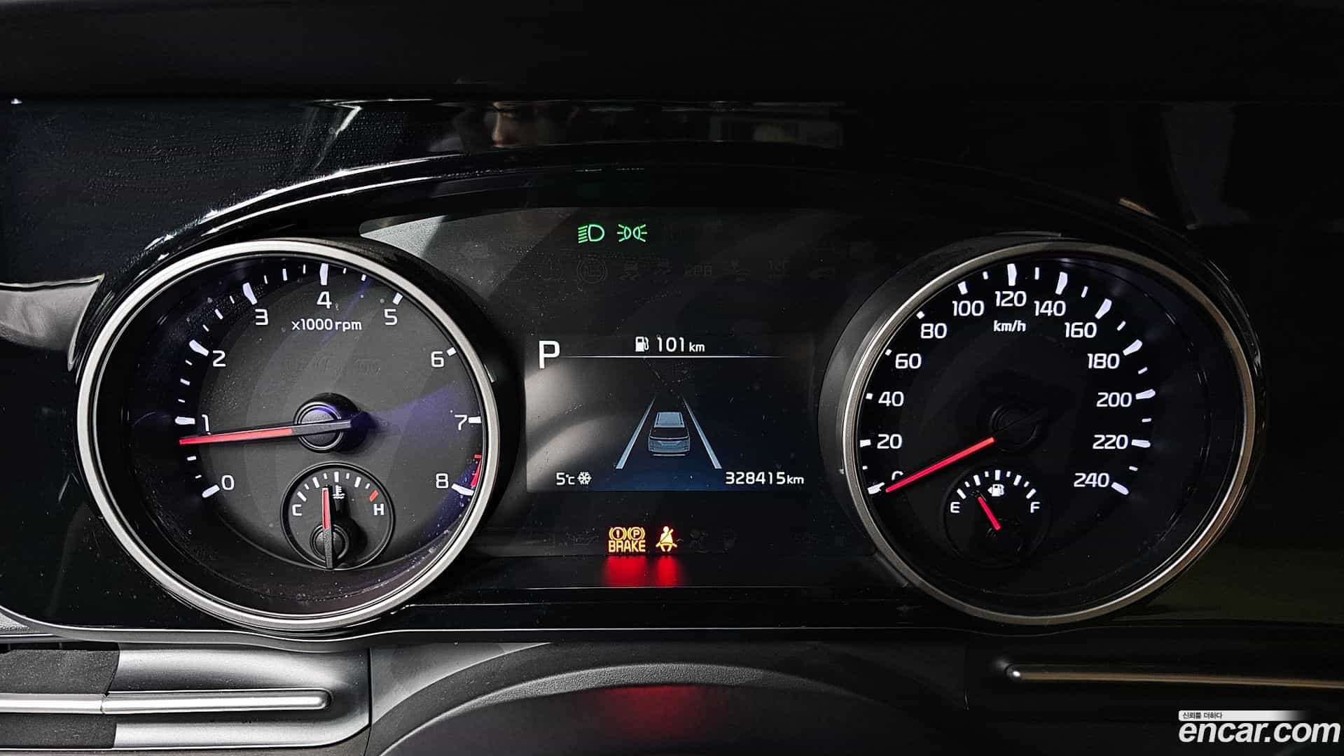 Canival Kia 2021.2-INNER-008