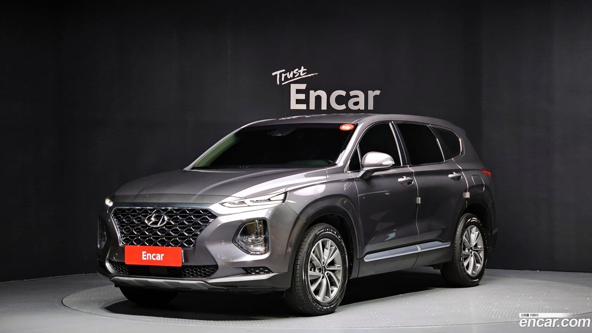 Main__Slider__Photo:Santafe Hyundai 2019.9-0