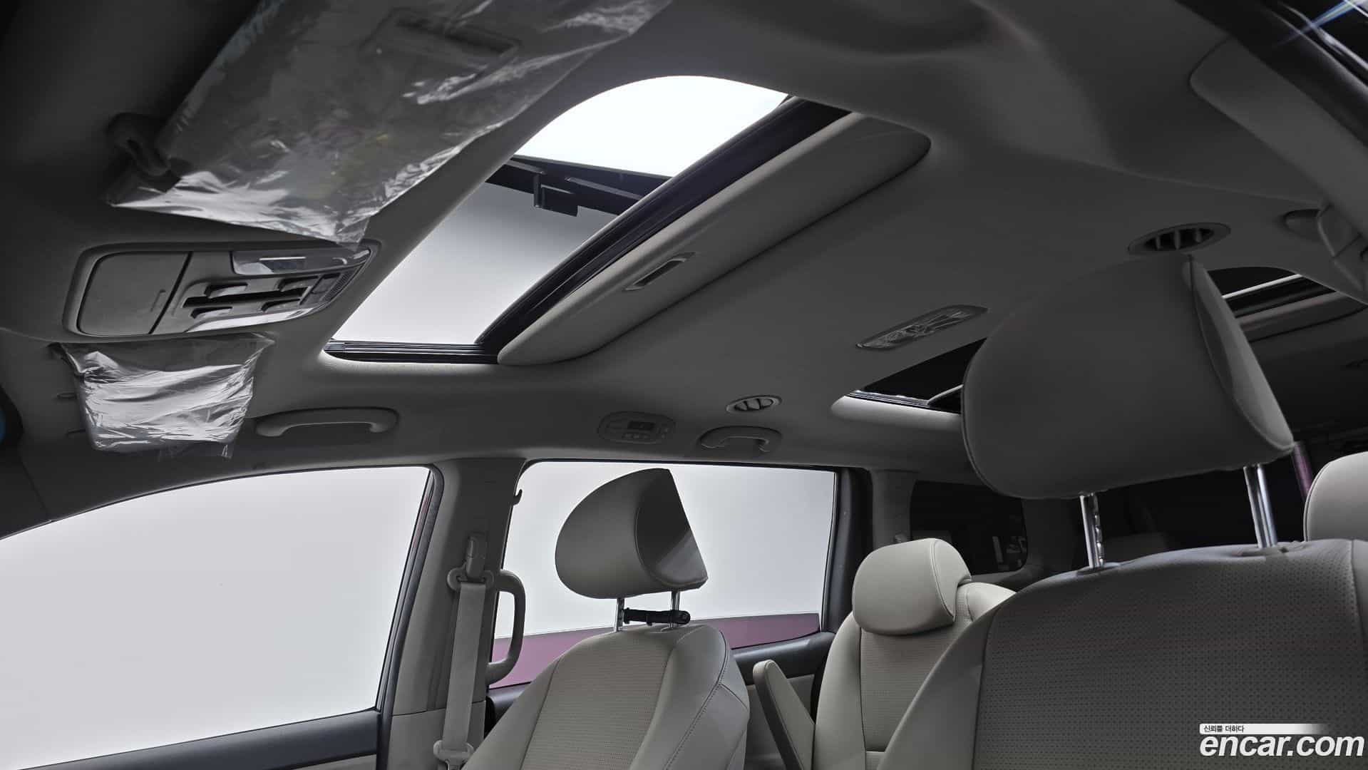 Canival Kia 2018.7-OPTION-023