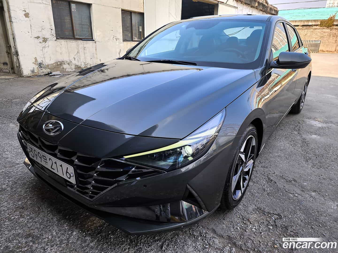 AVANTE Hyundai 2020.5-OUTER-001