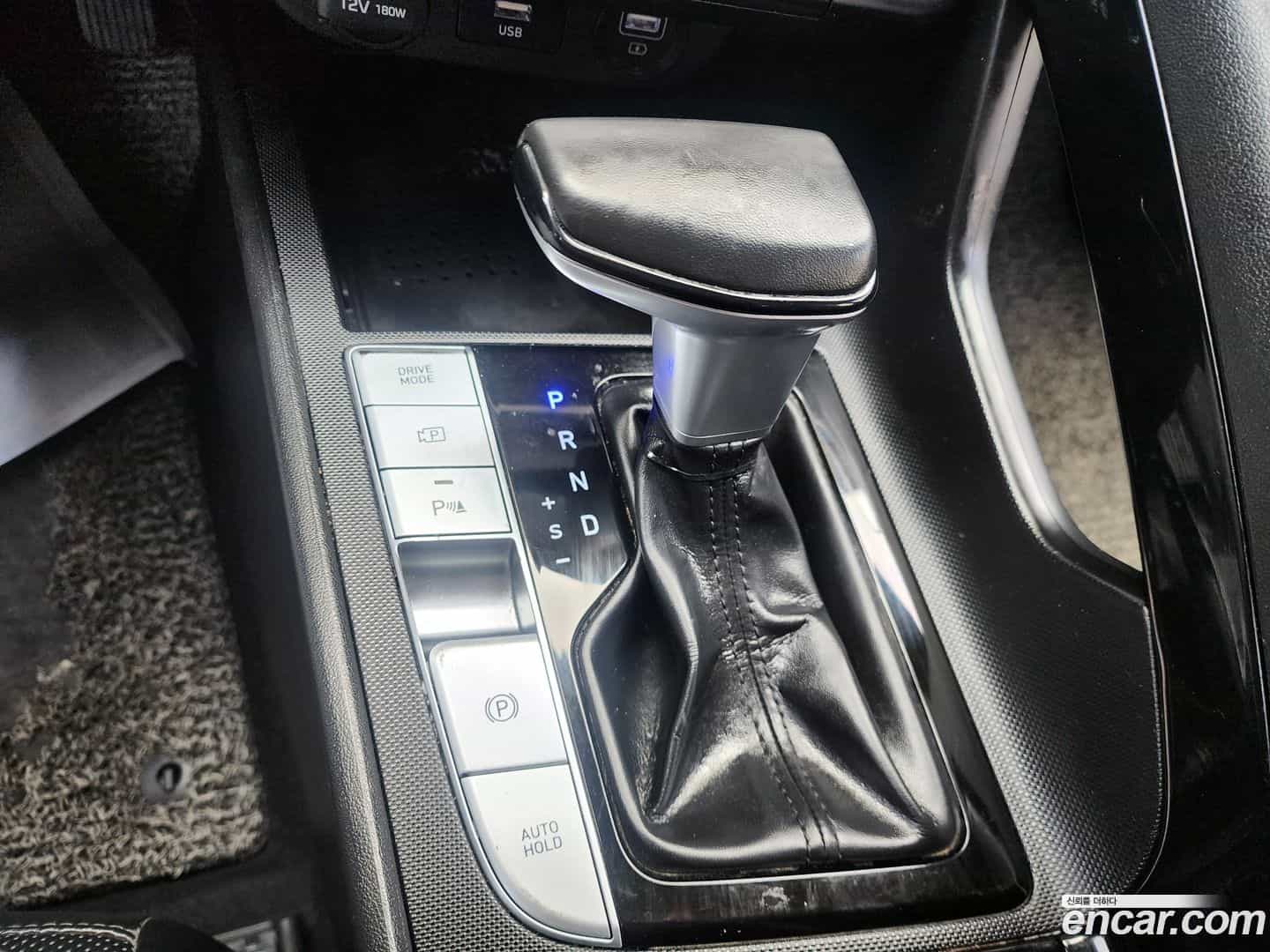 AVANTE Hyundai 2020.5-OPTION-021