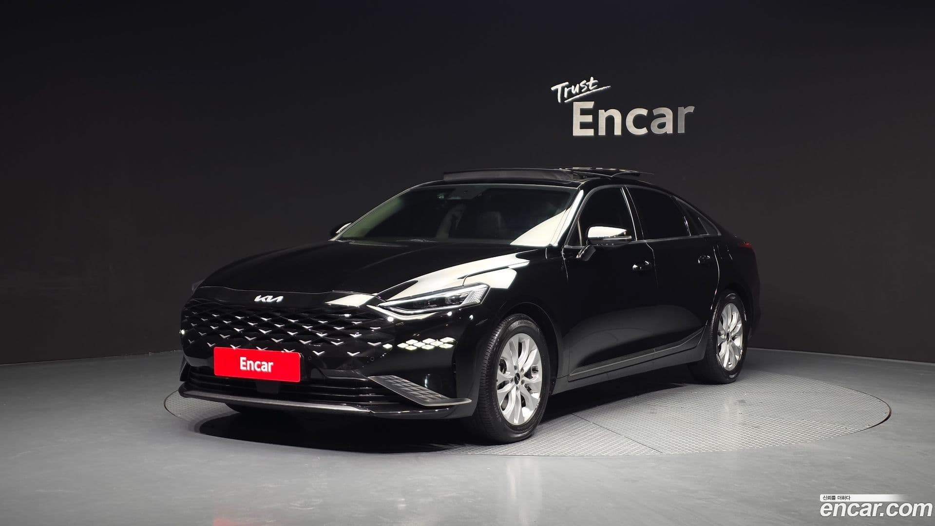 Main__Slider__Photo:K8 Kia 2021.10-0