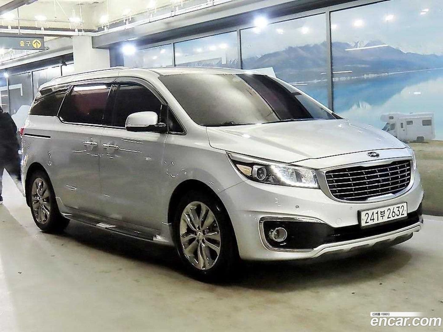 Main__Slider__Photo:Canival Kia 2017.5-0
