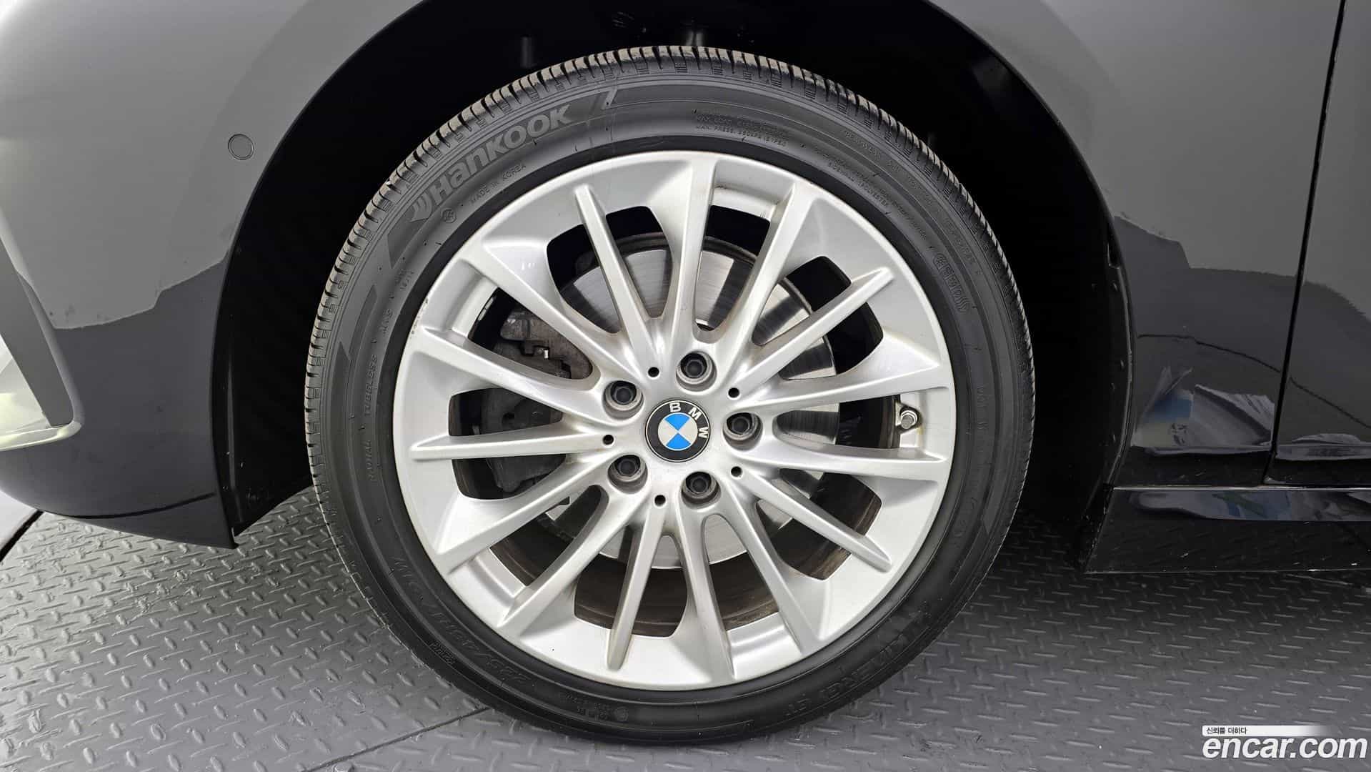 1-Series BMW 2021.3-OUTER-005