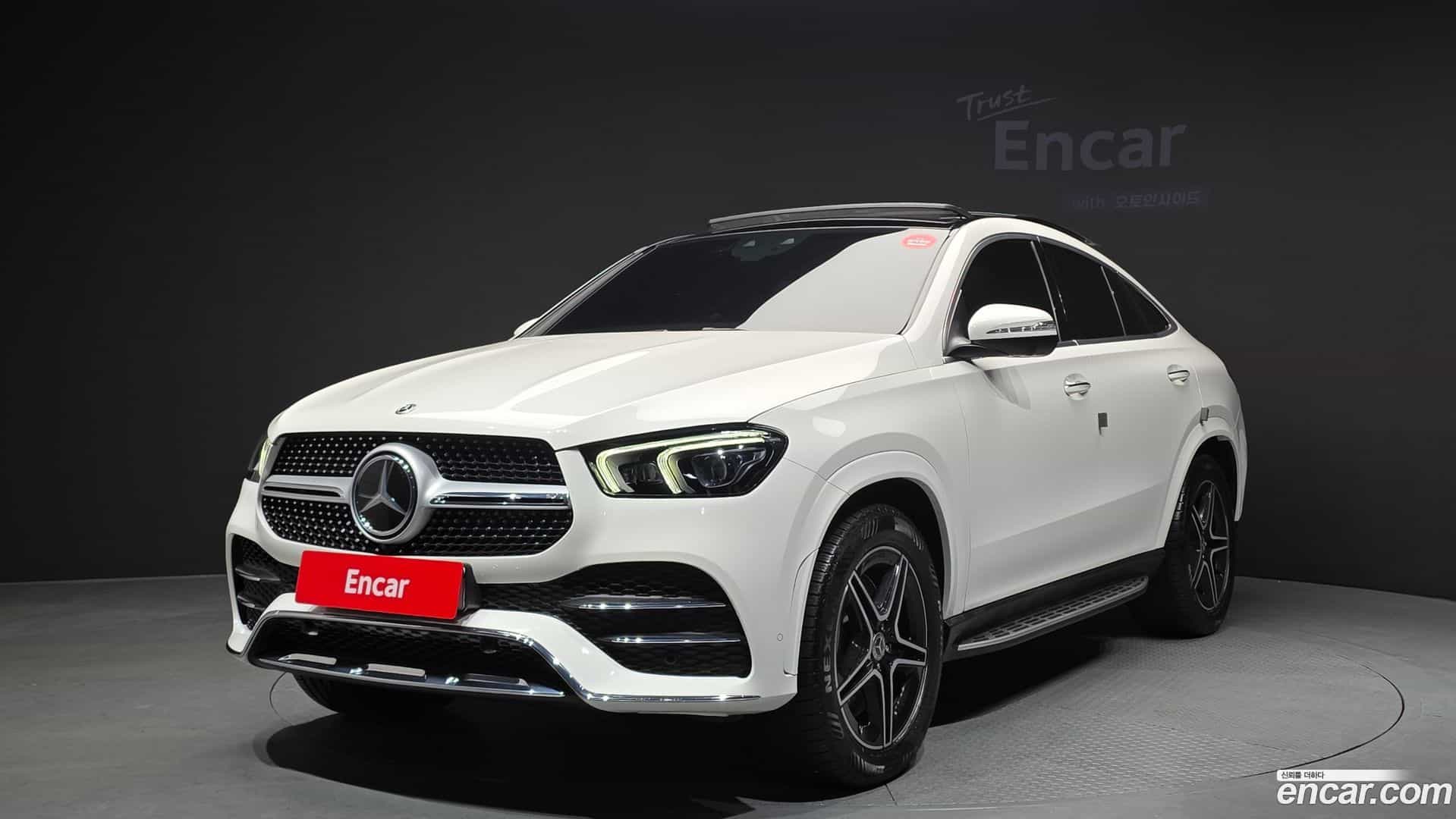 GLE-Class Mercedes-Benz 2020.11-OUTER-001