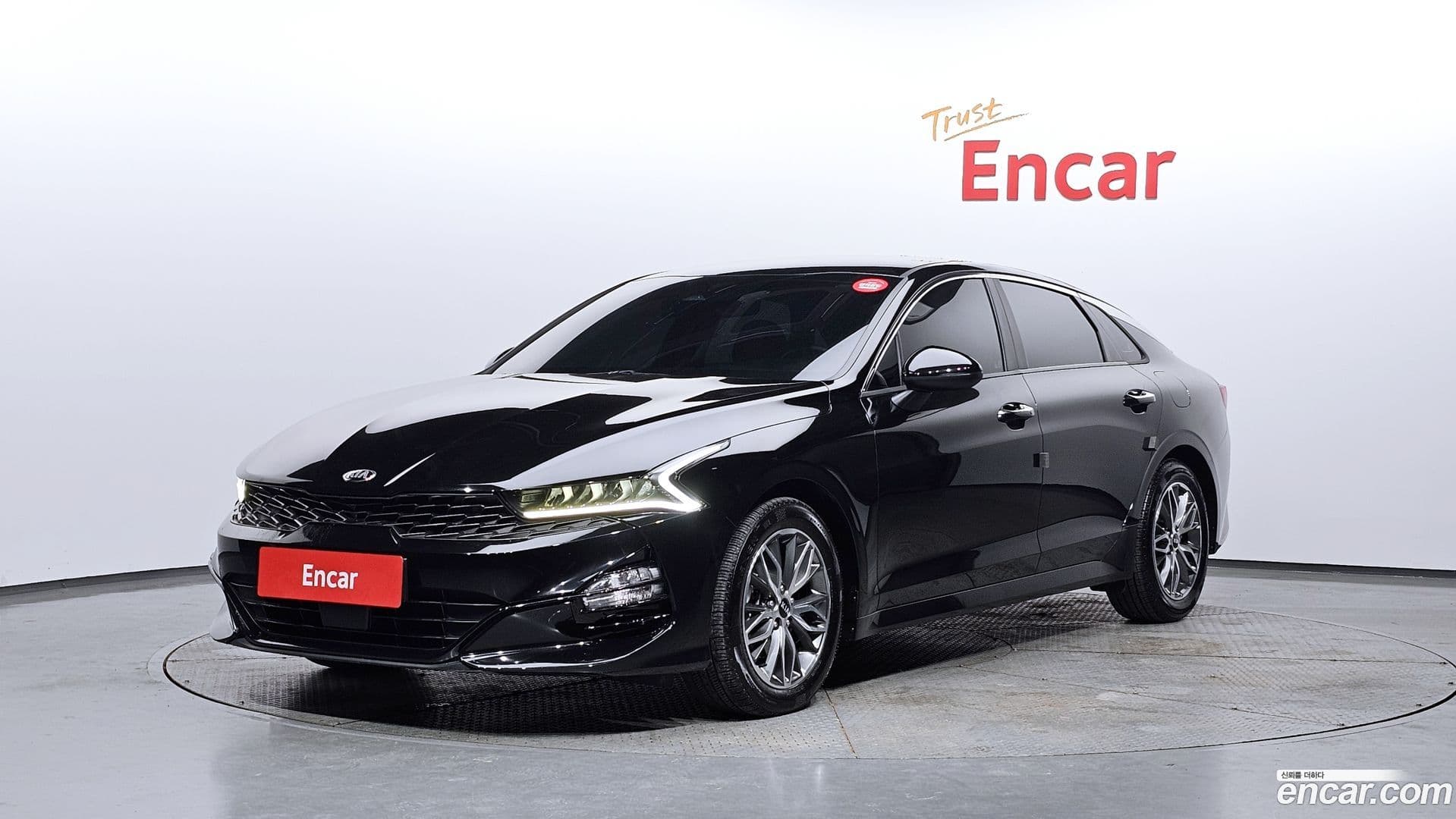 Main__Slider__Photo:K5 Kia 2021.3-0