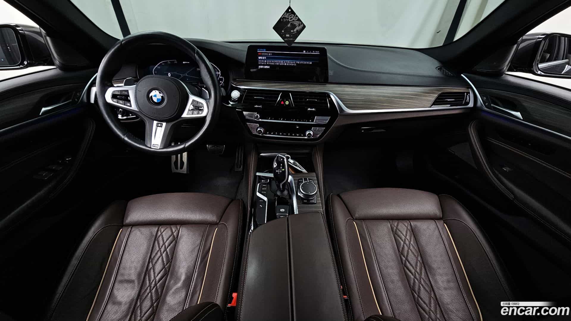 5-Series BMW 2020.11-INNER-007