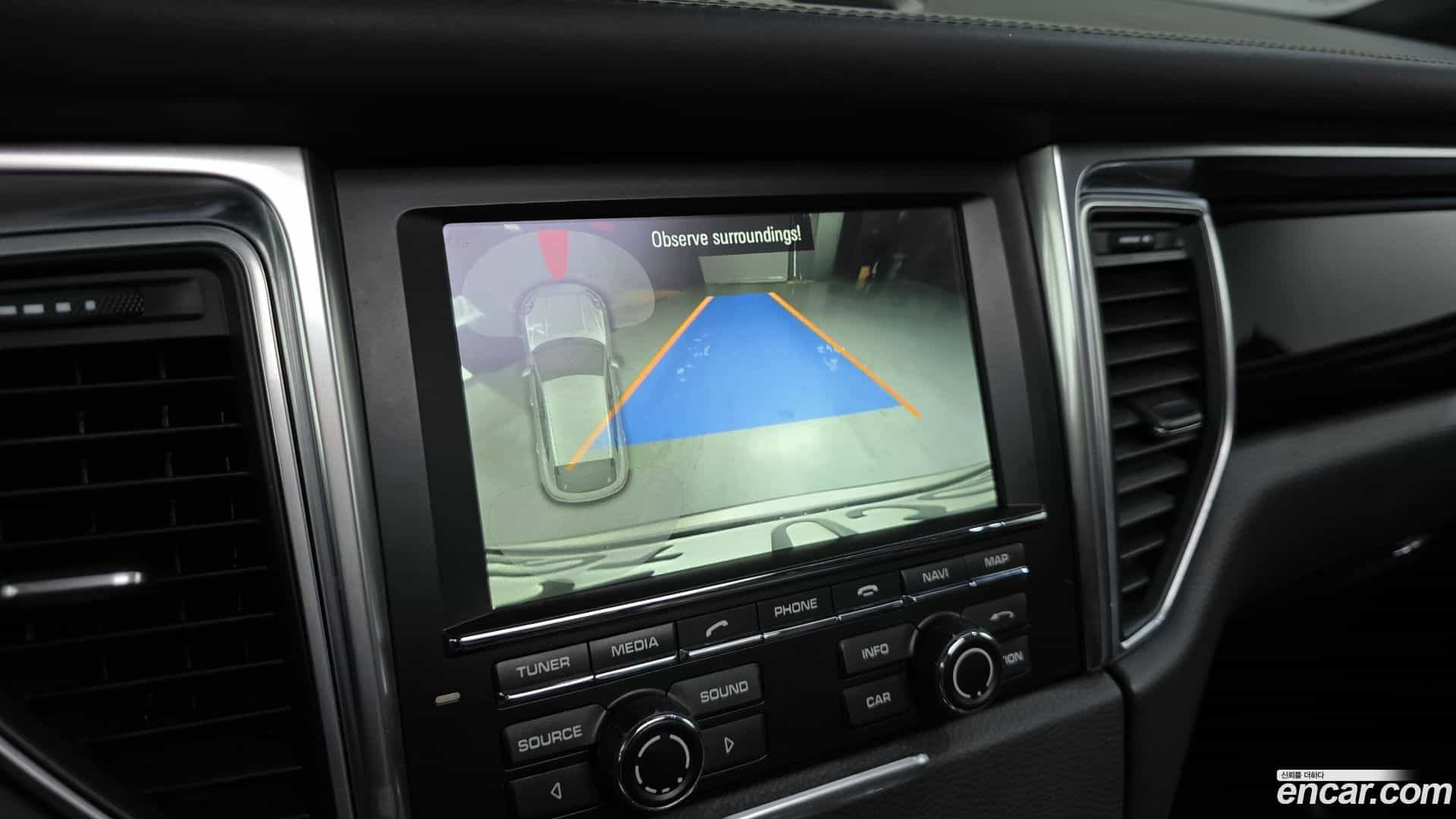 Macan Porsche 2015.4-OPTION-019