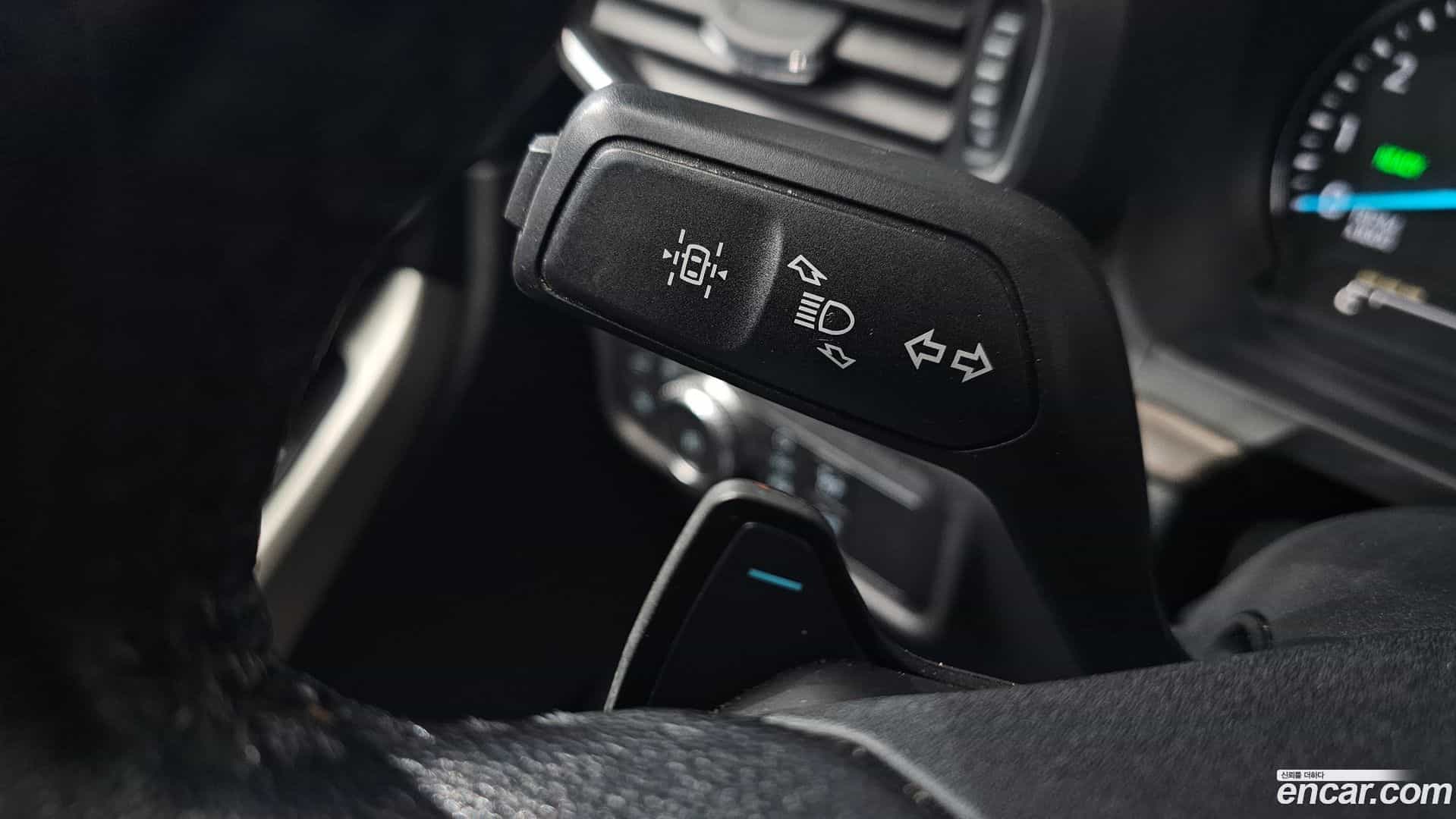 Explorer Ford 2021.0-OPTION-021