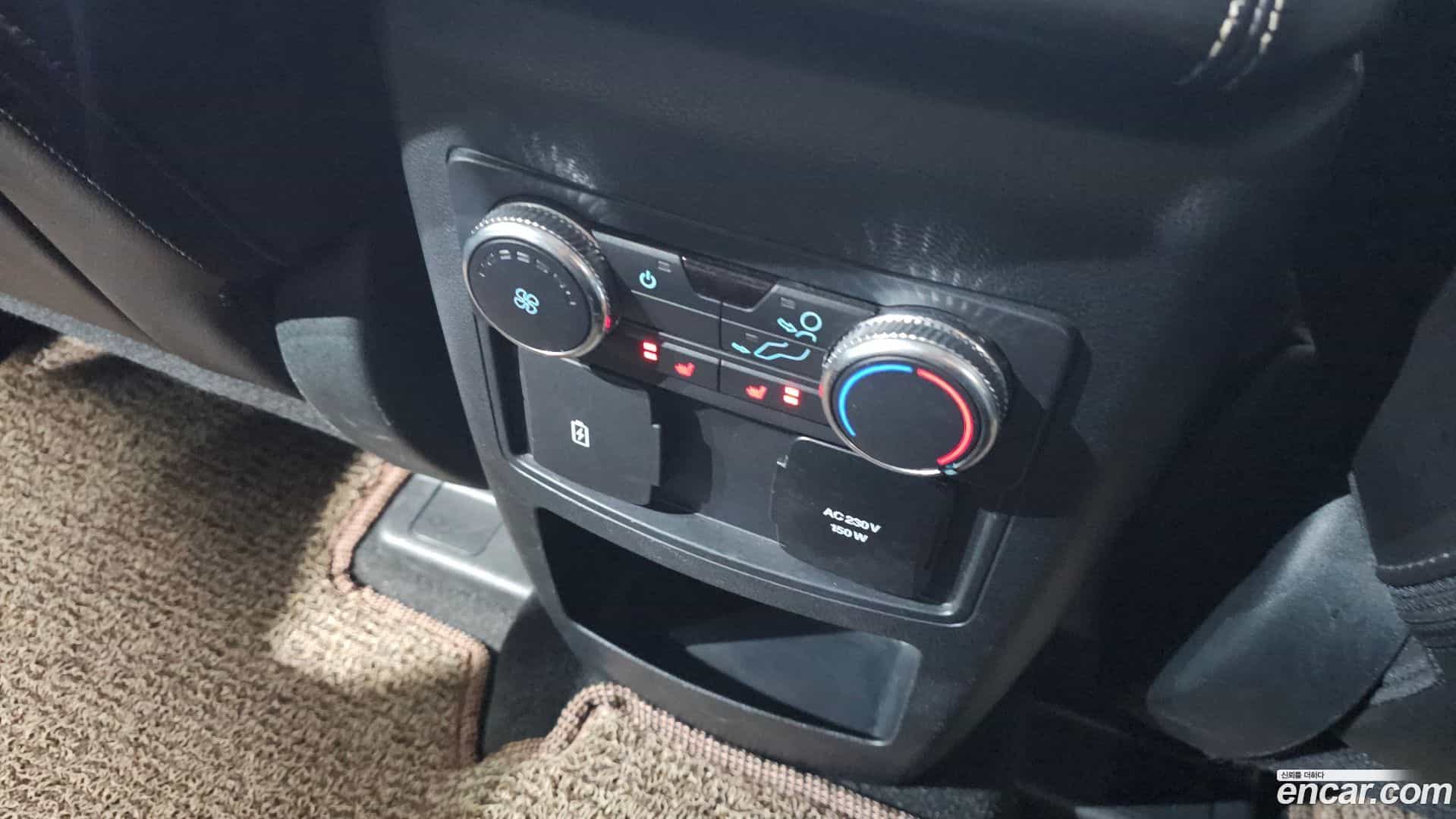 Explorer Ford 2021.0-OPTION-022