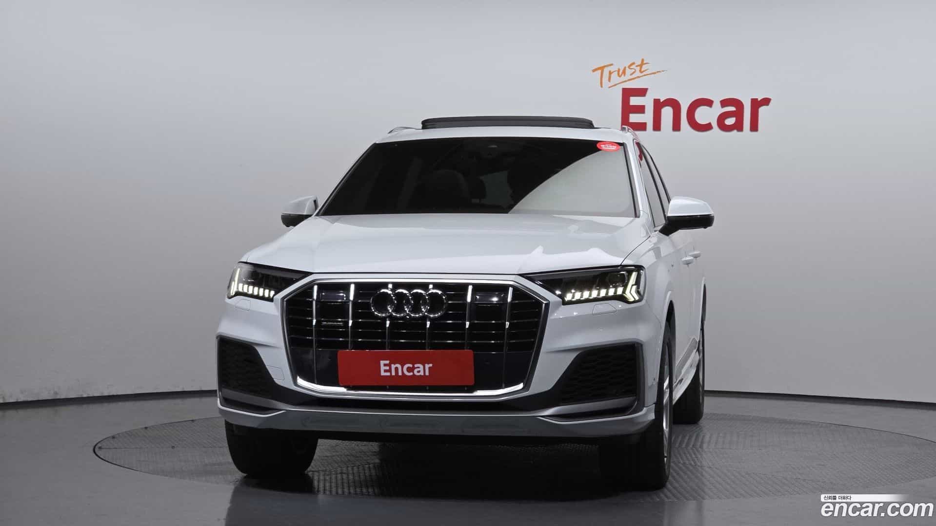 Q7 Audi 2020.4-OUTER-003