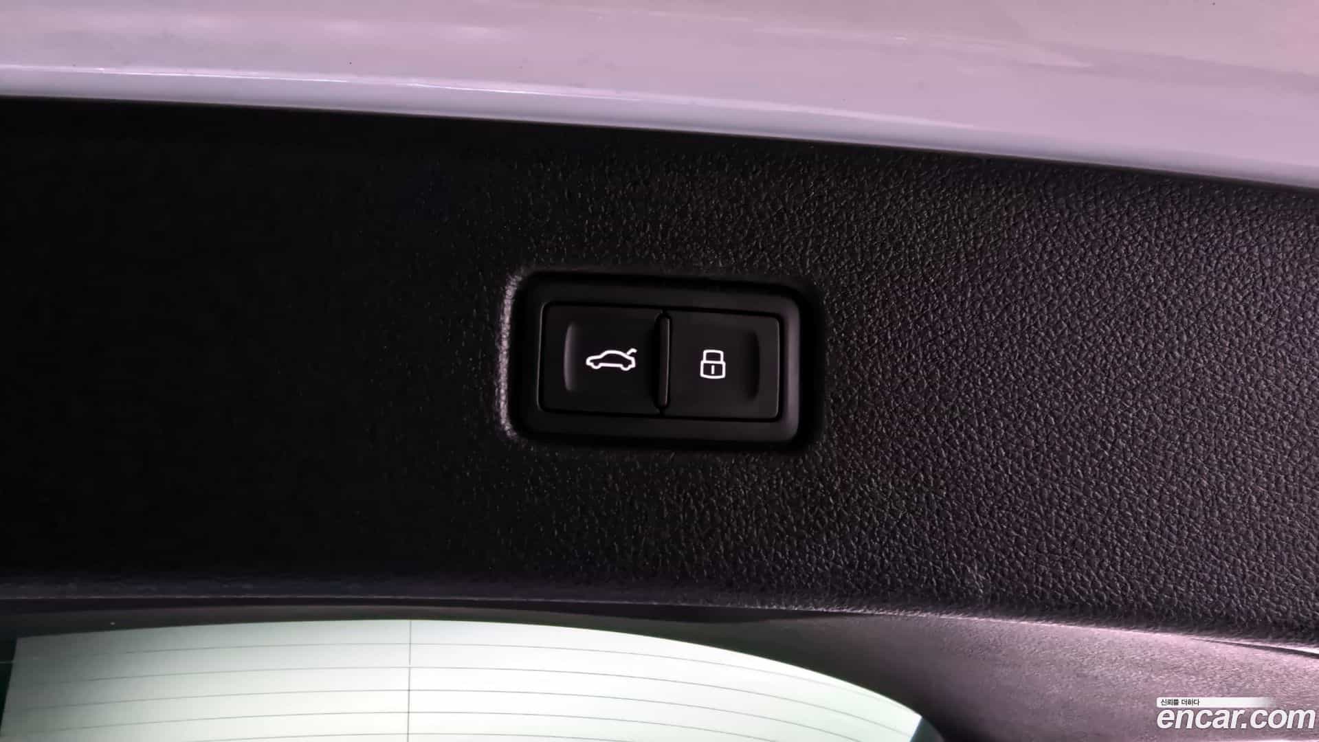 Q7 Audi 2020.4-OPTION-024