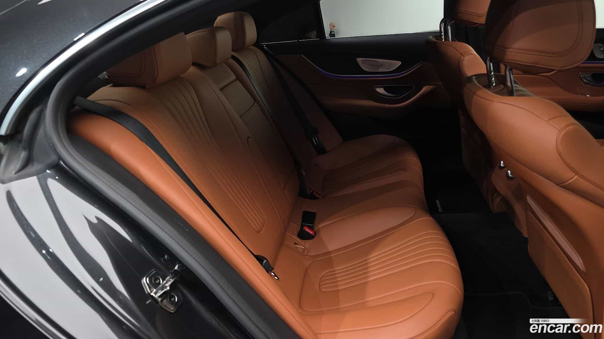 CLS-Class Mercedes-Benz 2022.10-OPTION-016