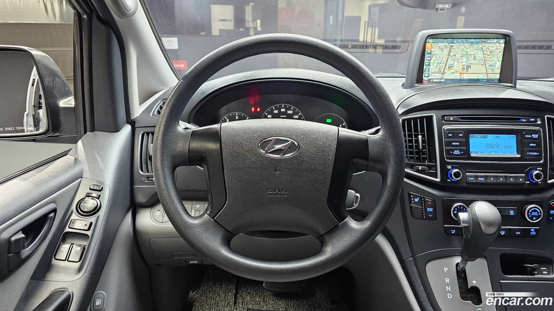 Starex Hyundai 2020.2-OPTION-018