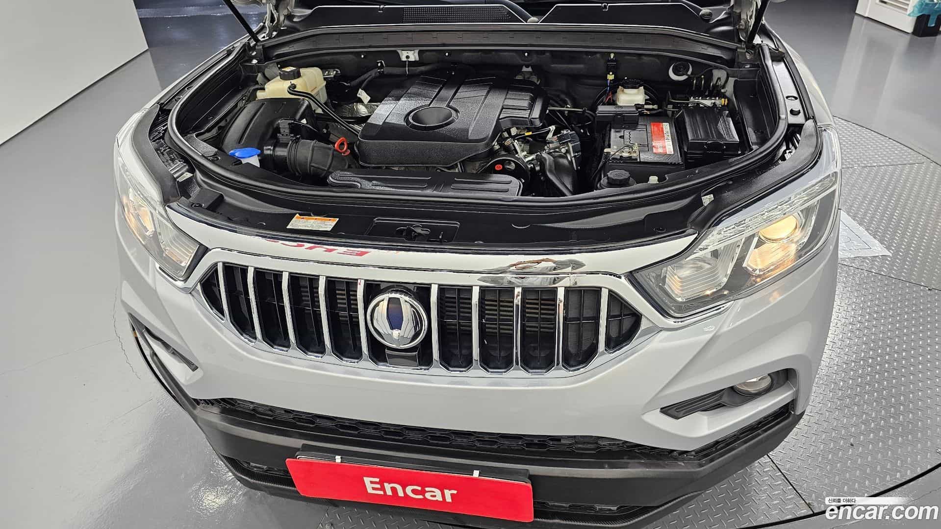 Rexton KG Mobility 2018.7-INNER-006