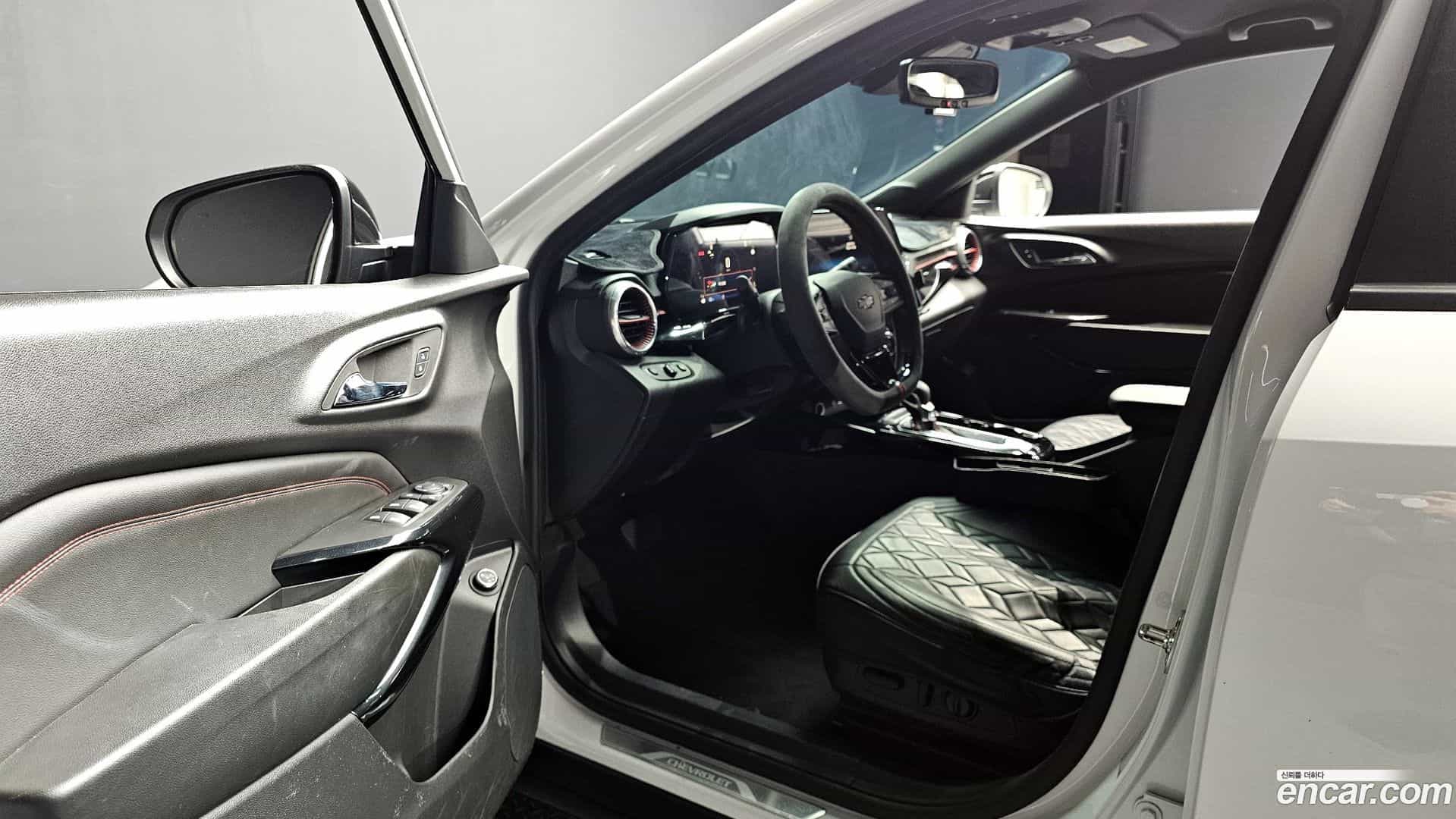 Trax Chevrolet 2024.2-OPTION-016