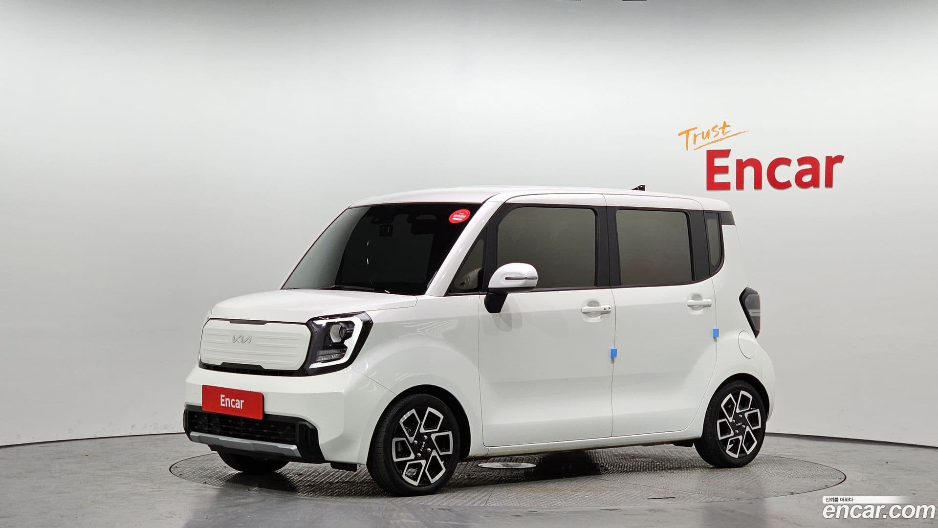 Main__Slider__Photo:RAY Kia 2023.5-0