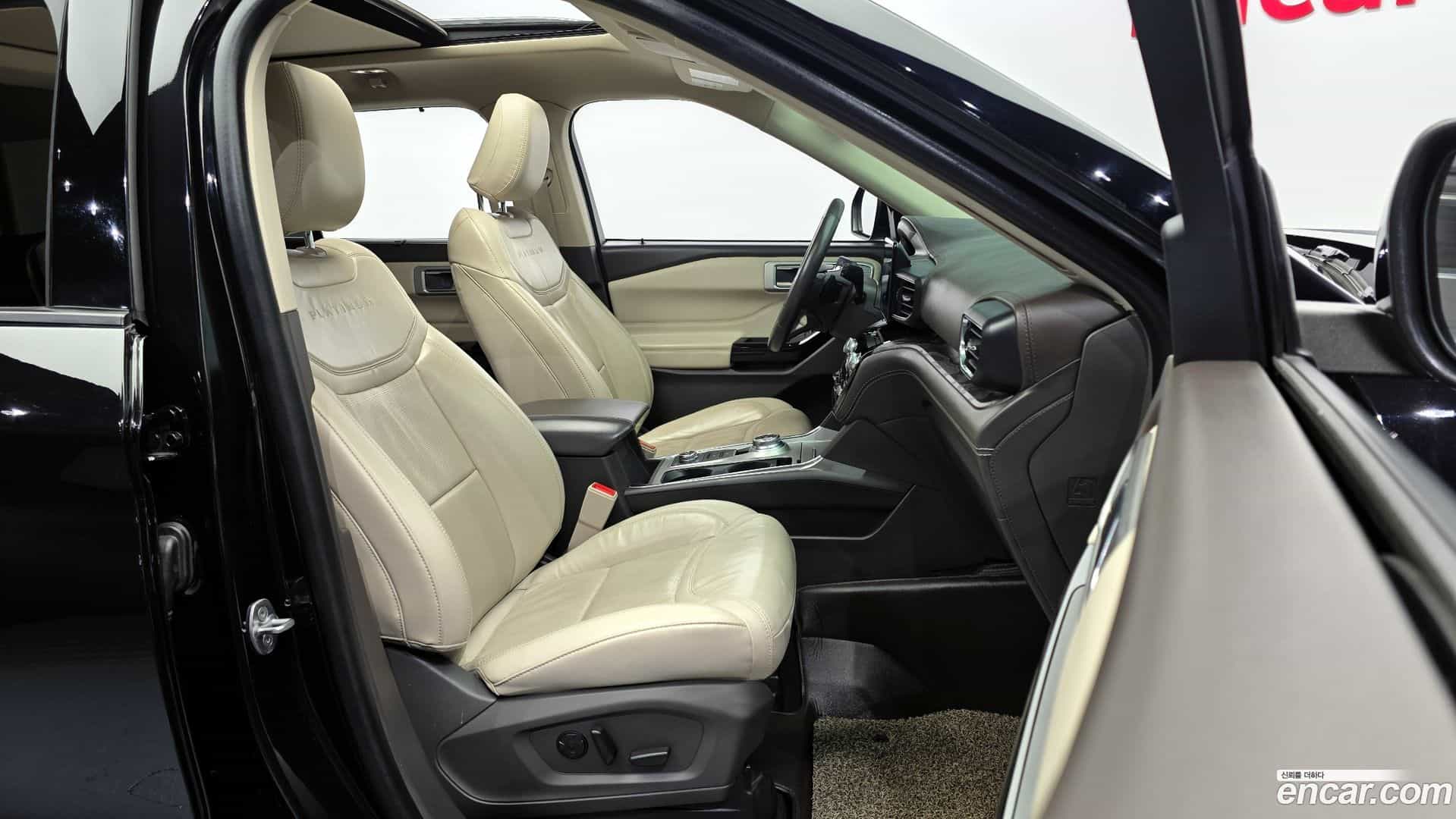 Explorer Ford 2021.11-OPTION-015