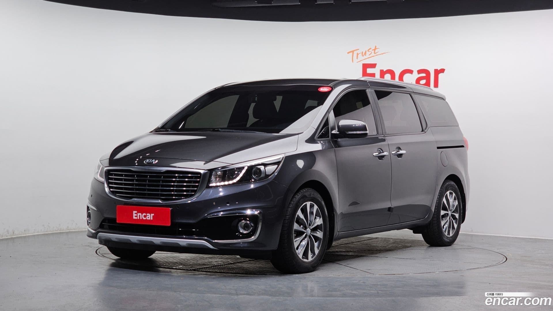 Main__Slider__Photo:Canival Kia 2015.6-0