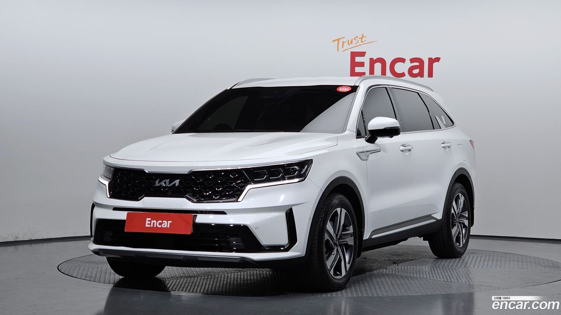 Main__Slider__Photo:Sorento Kia 2022.4-0
