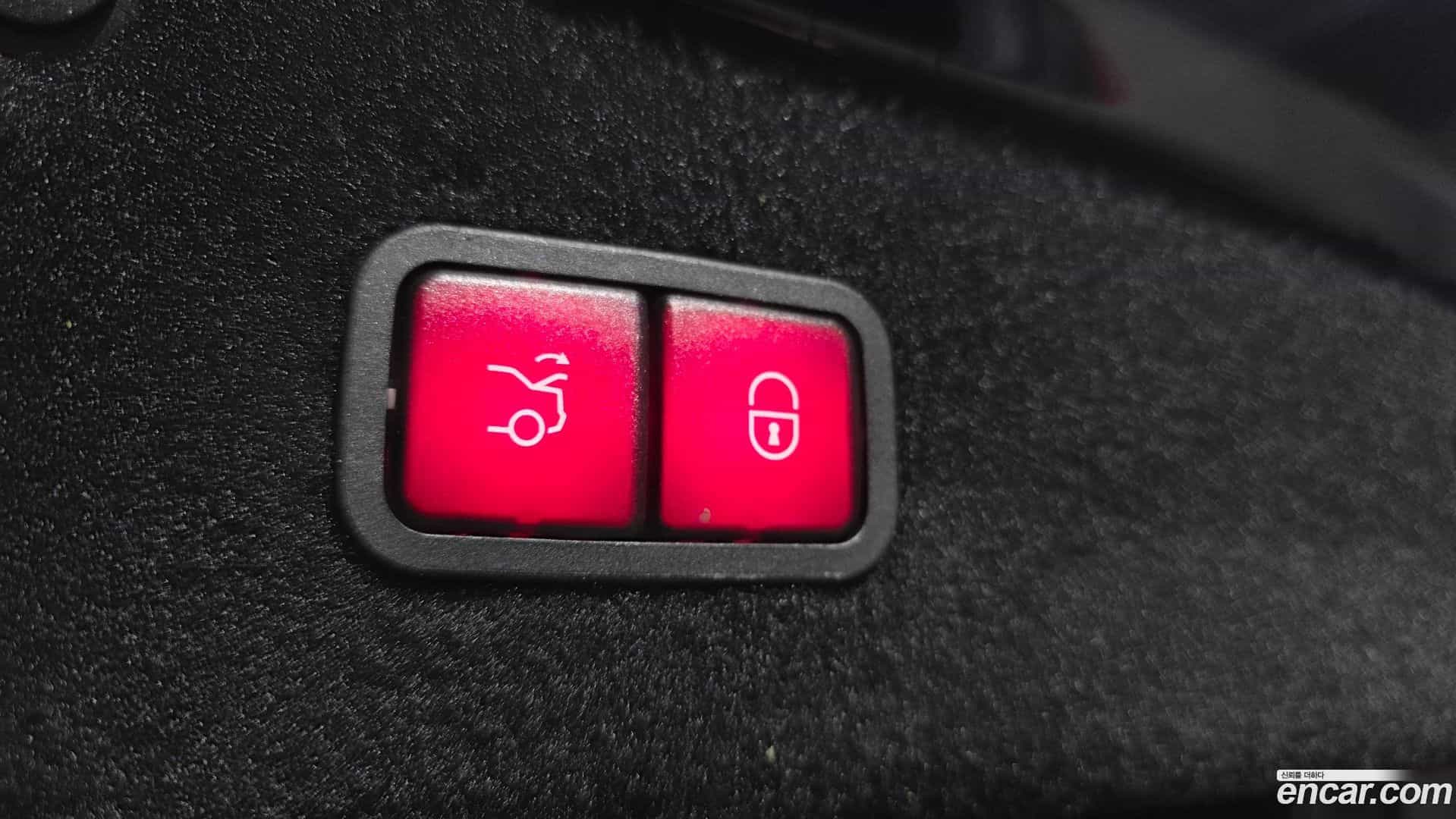 S-Class Mercedes-Benz 2016.1-OPTION-024