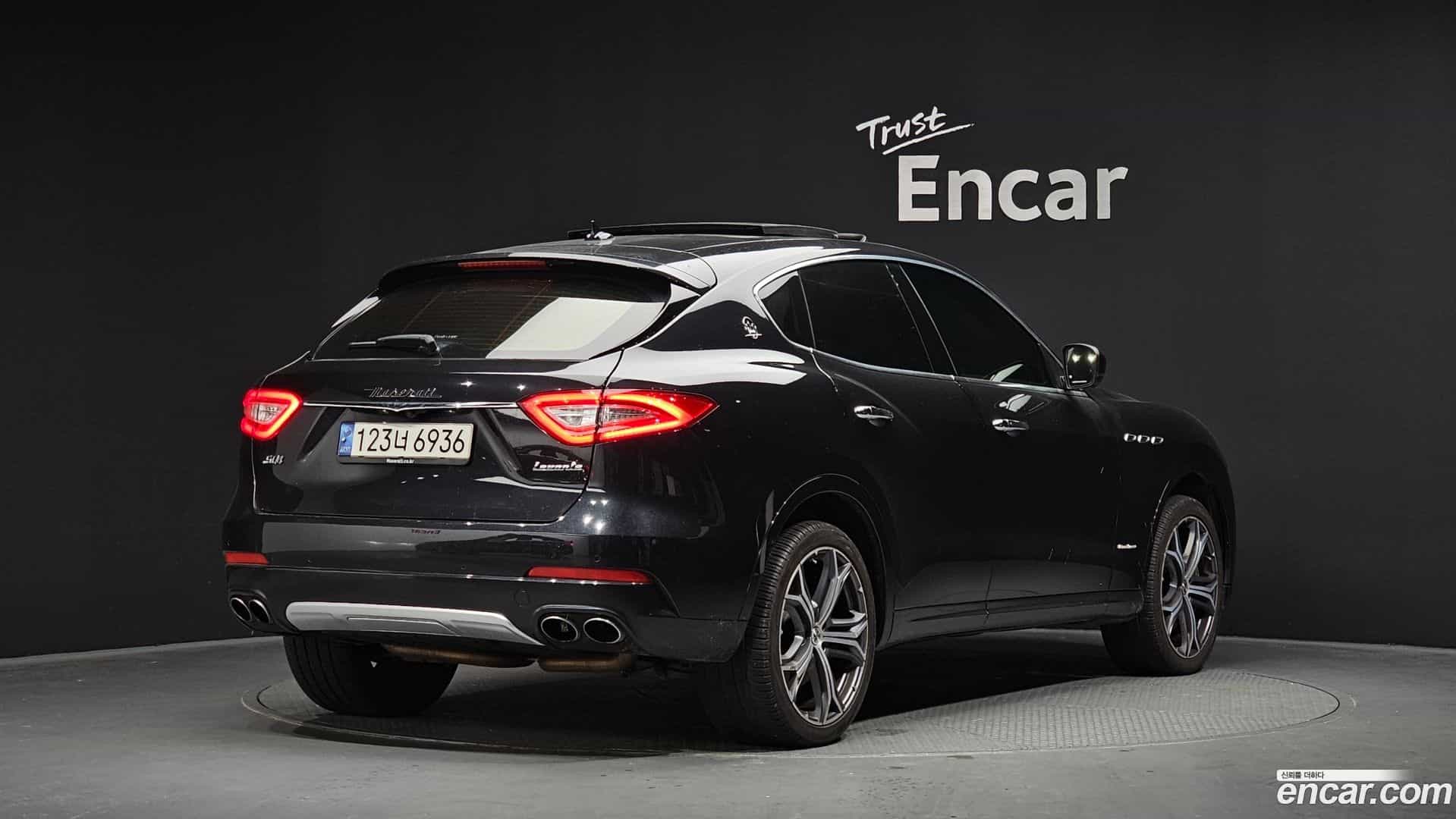 Levante Maserati 2020.2-OUTER-002