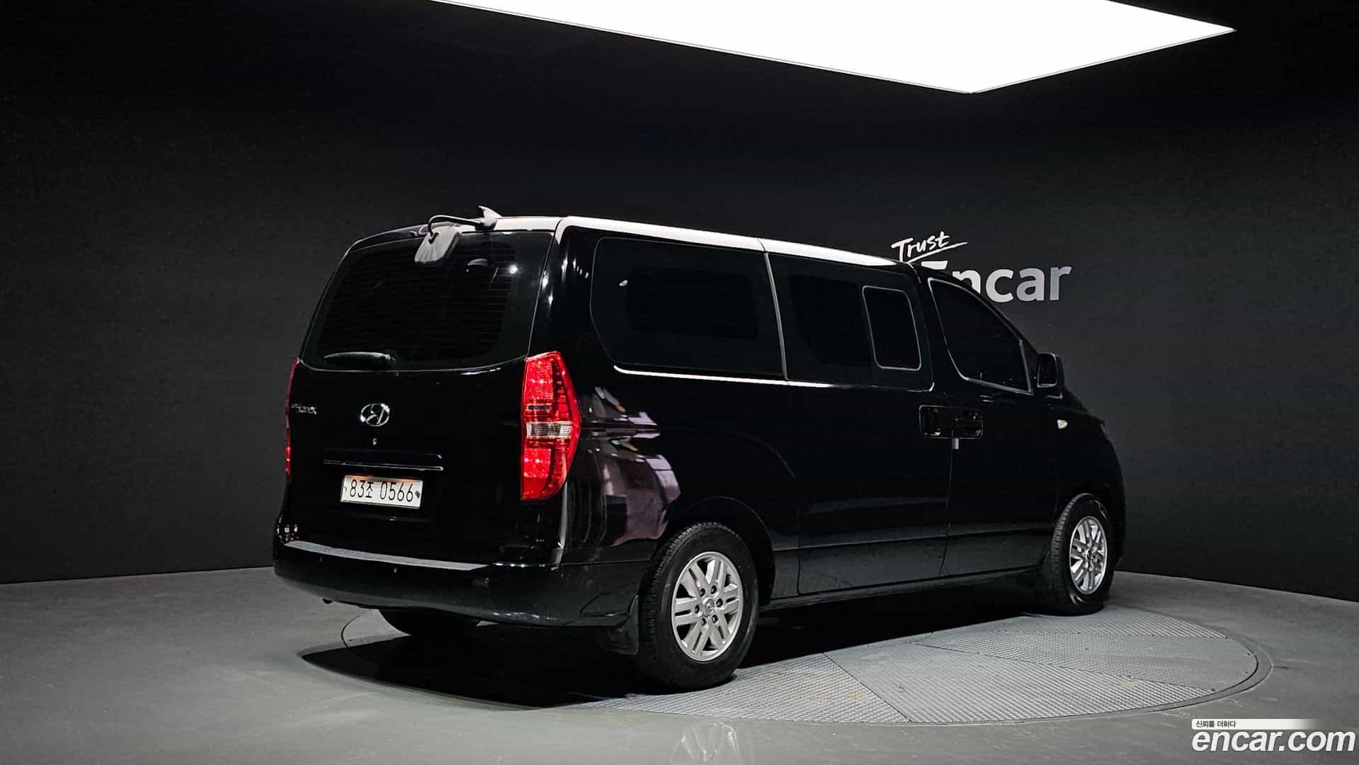 Starex Hyundai 2019.4-OUTER-002