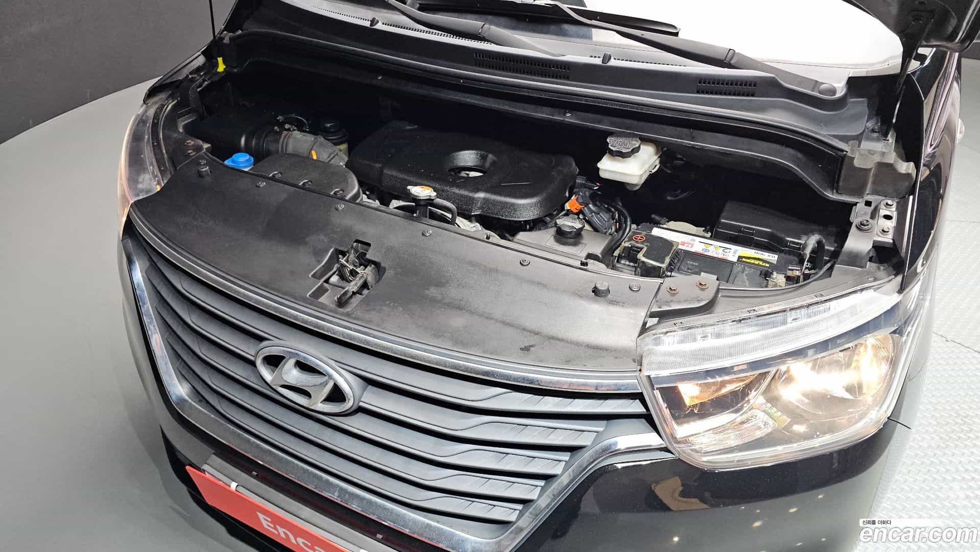 Starex Hyundai 2019.4-INNER-006