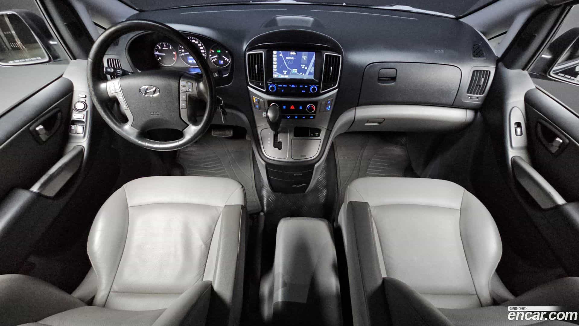 Starex Hyundai 2019.4-INNER-007