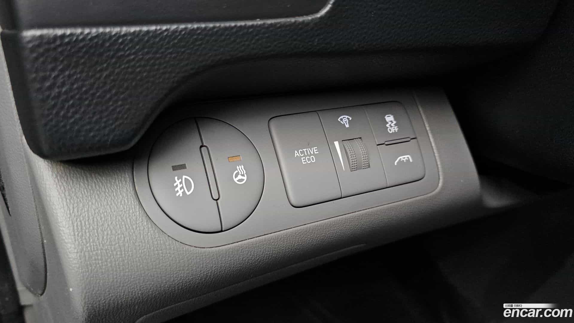 Starex Hyundai 2019.4-OPTION-018
