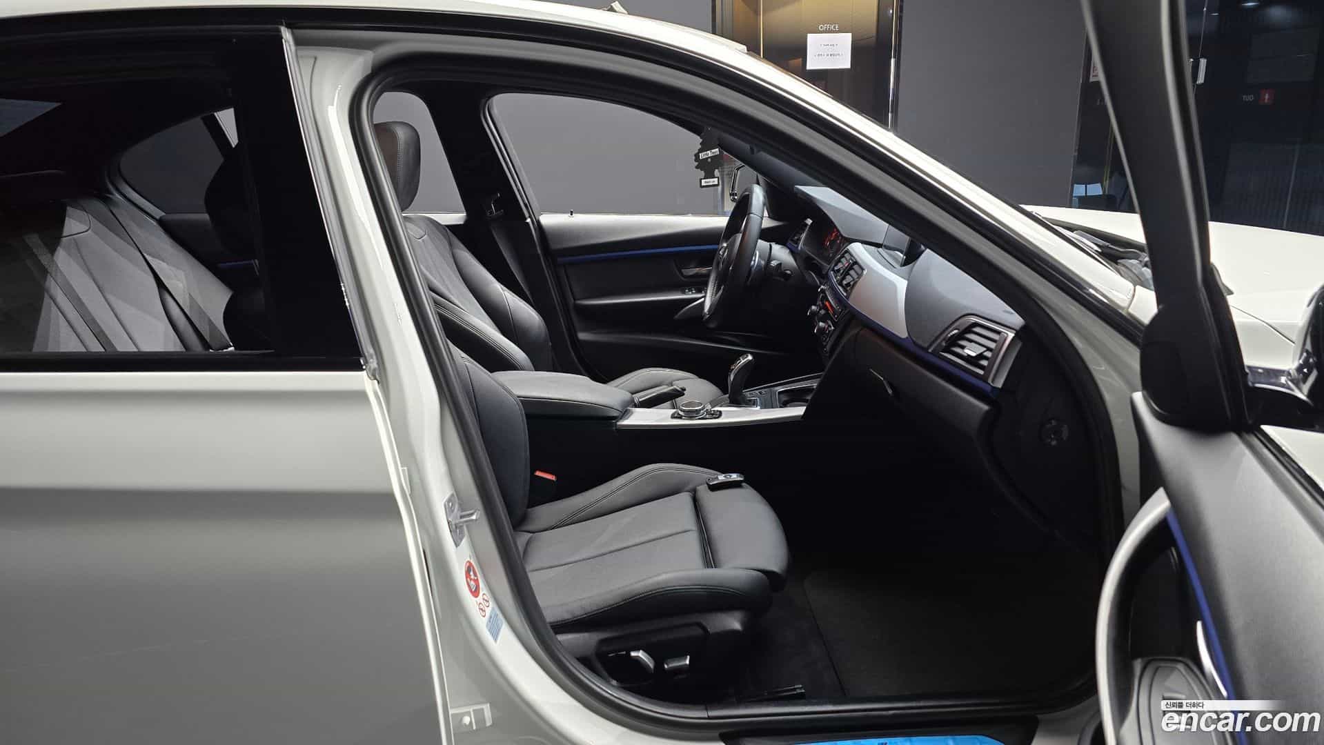 3-Series BMW 2016.6-OPTION-015