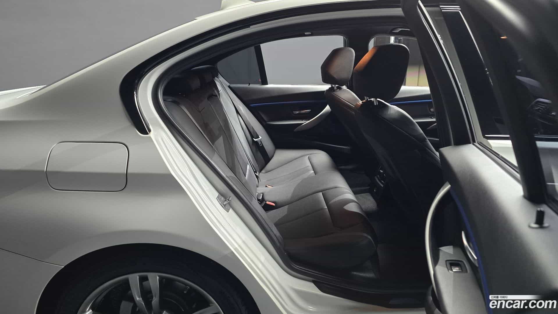 3-Series BMW 2016.6-OPTION-017