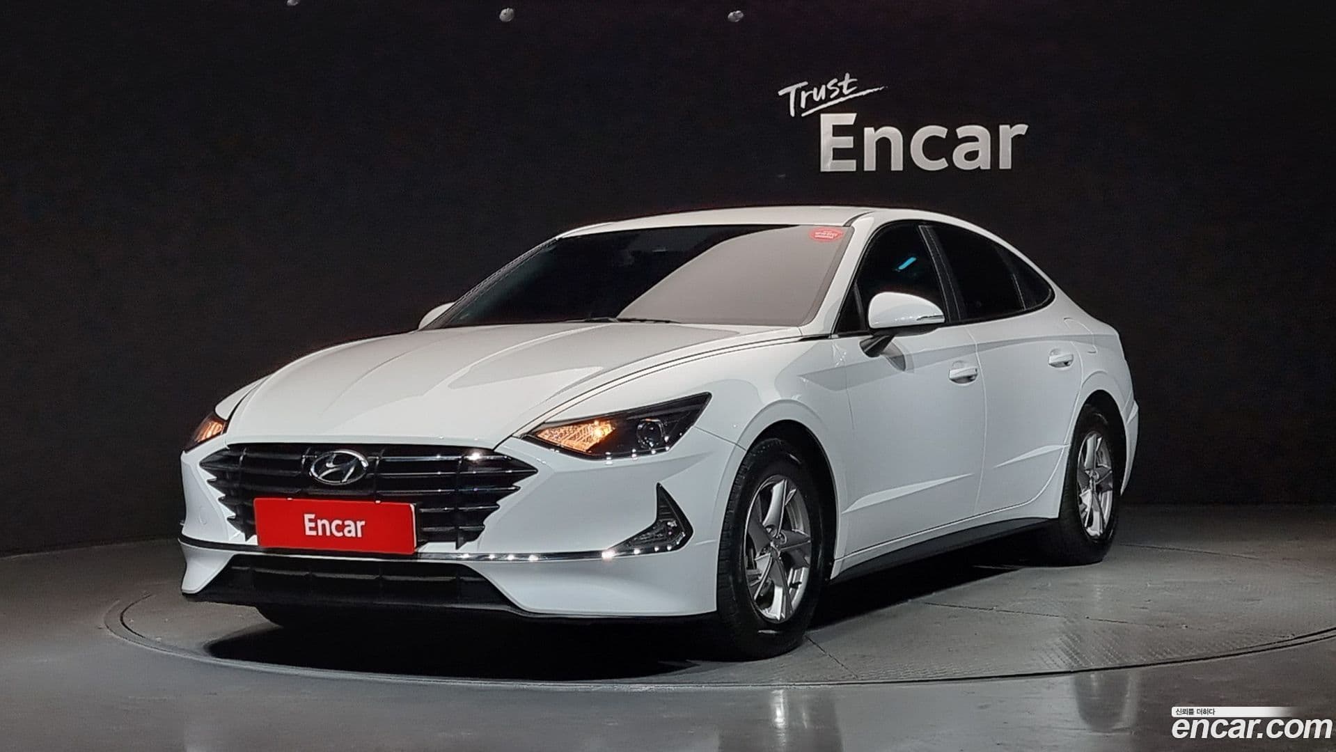Main__Slider__Photo:Sonata Hyundai 2021.9-0