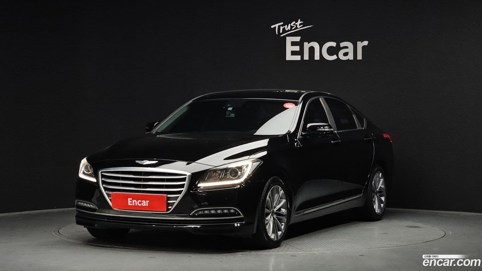 Main__Slider__Photo:Genesis Hyundai 2014.9-0