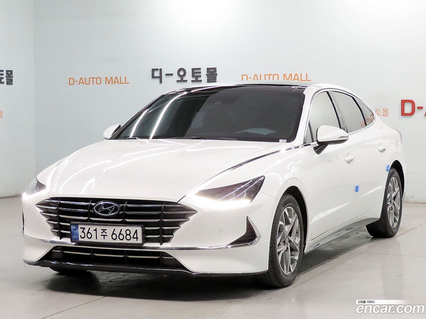 Main__Slider__Photo:Sonata Hyundai 2020.9-0